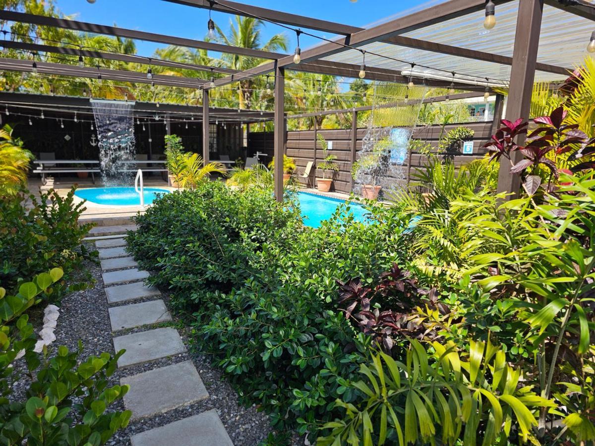 Discovery Beach Apartments Aguada Exterior photo