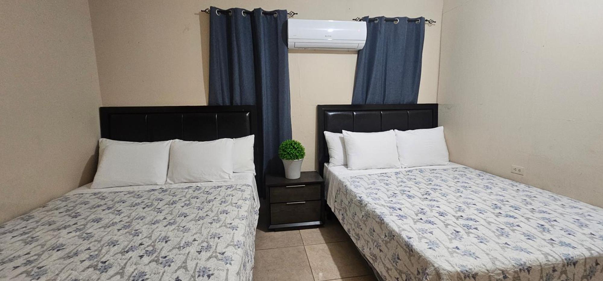 Discovery Beach Apartments Aguada Exterior photo